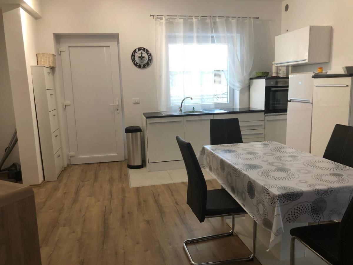 Apartmaji Meduza Izola Exteriér fotografie